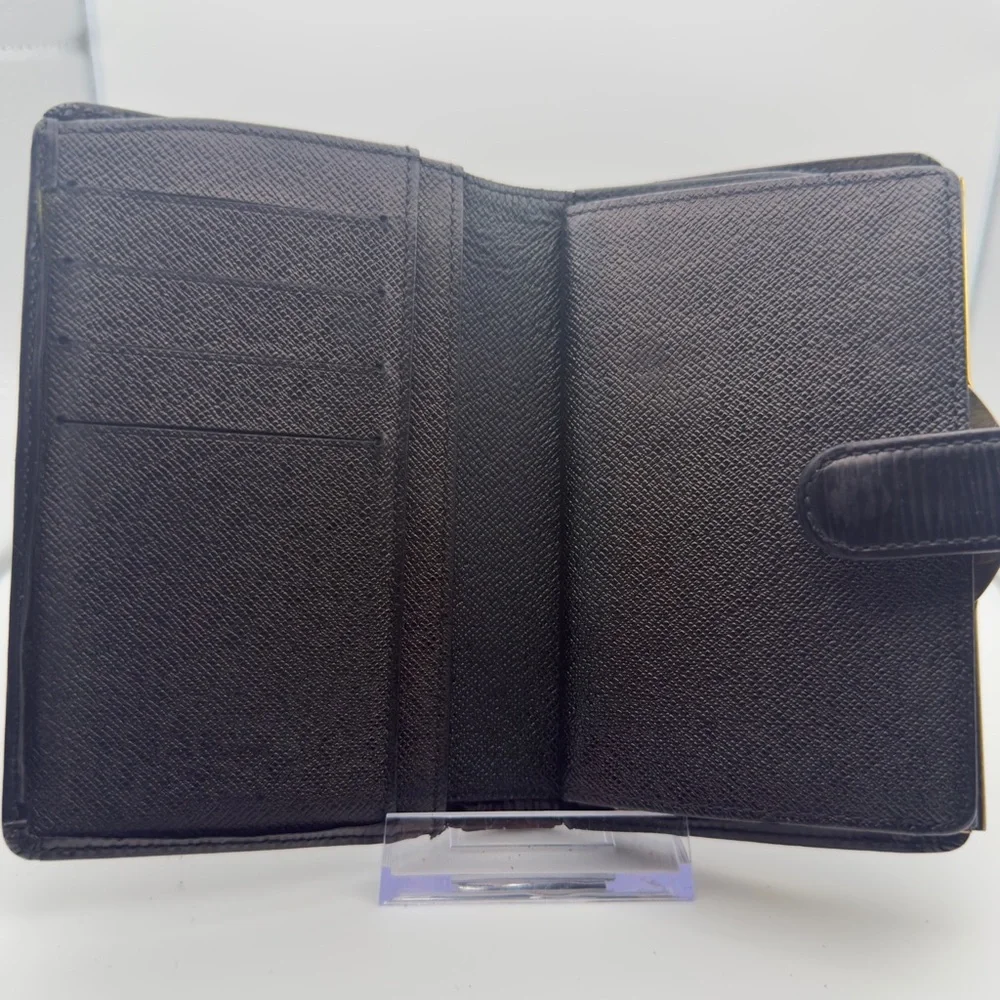 Louis Vuitton Black Epi Leather French Purse Wallet Gold | Women’s | Used |